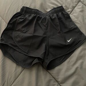 NWOT Women’s Nike Tempo Running Shorts Size XS